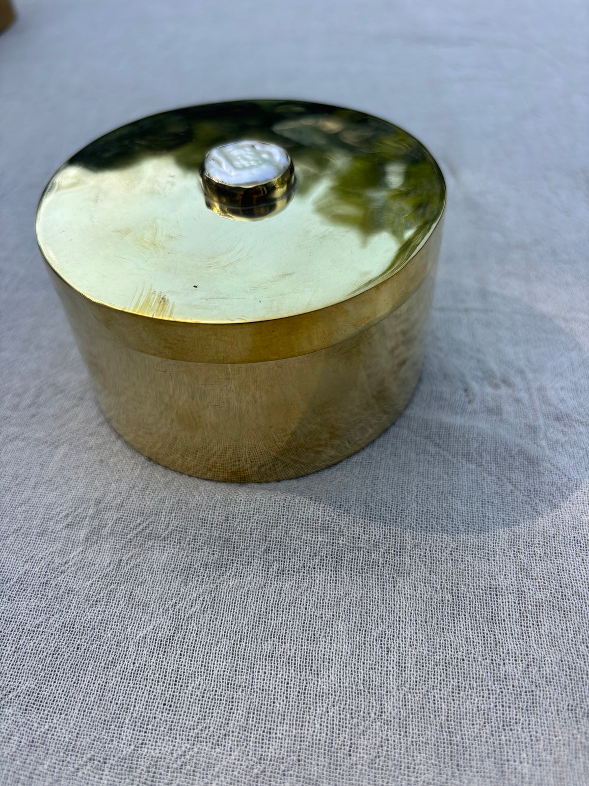Brass round box