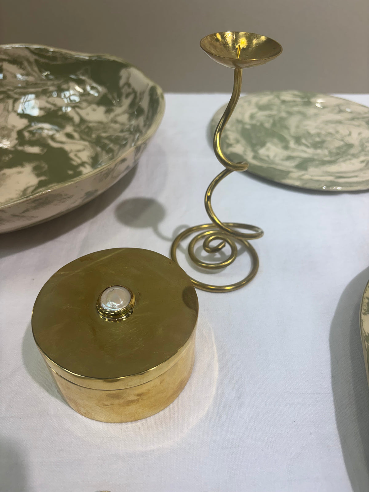 Brass round box